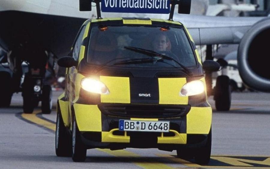 Smart City Vorfeldaufsicht '1998